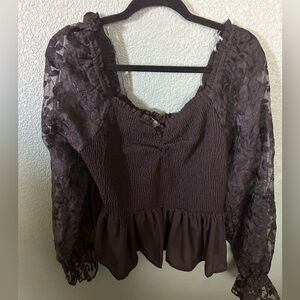 ARULA altered state Black Textured Top. Never worn